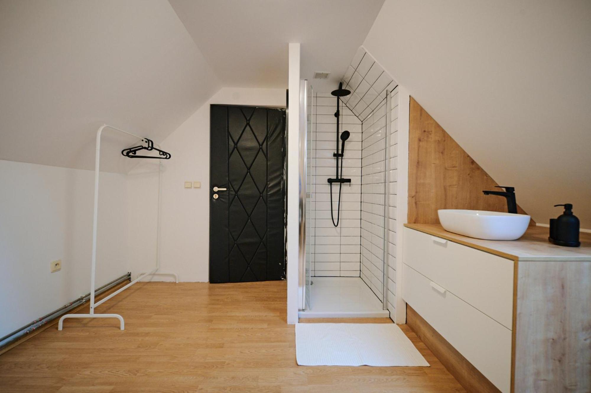 מרטין Kesta Apartman מראה חיצוני תמונה